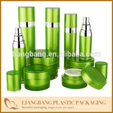 Embalaje de bambú cosmético con frasco y botella